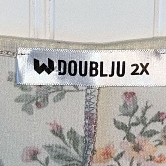 Doublju Wrap Top Women’s 2Xlarge Multicolor Floral Cottage Core 3/4 Sleeves - Picture 6 of 12